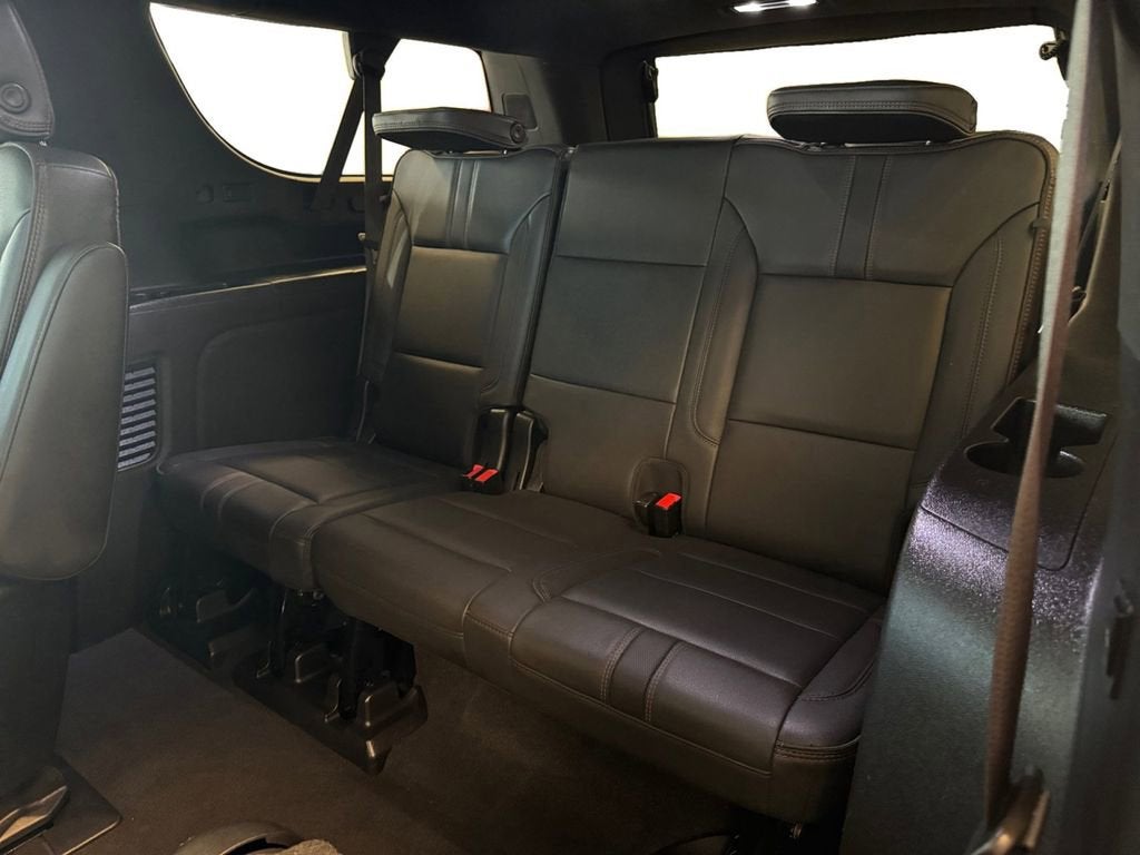 2021 Chevrolet Suburban RST