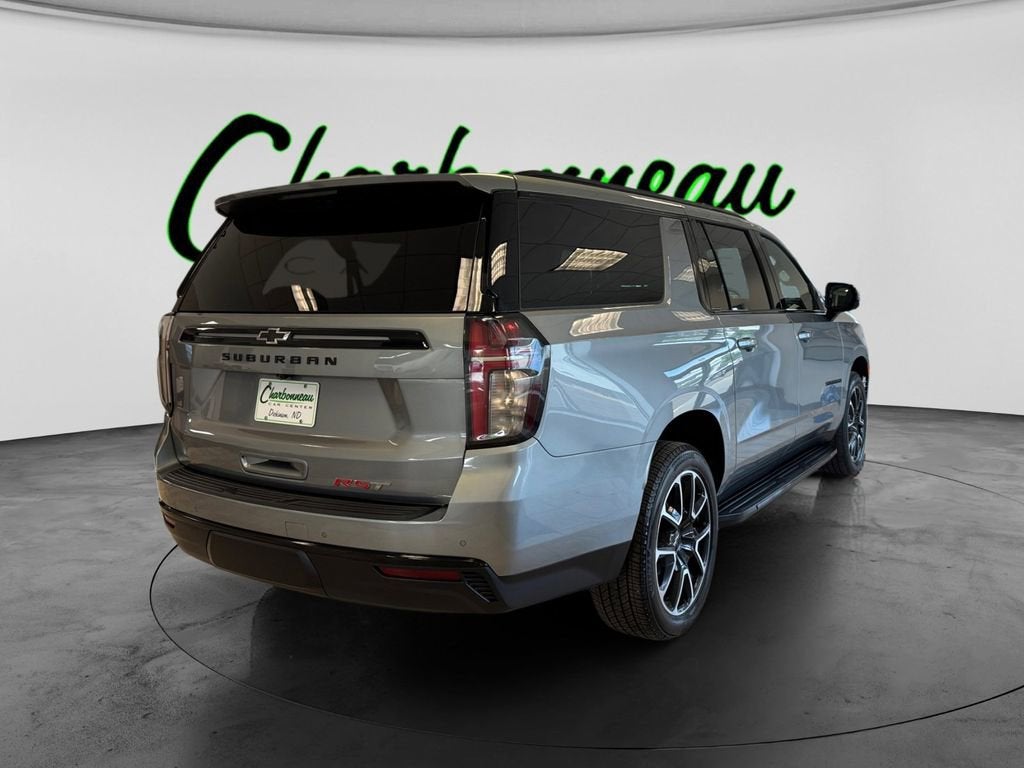 2023 Chevrolet Suburban RST