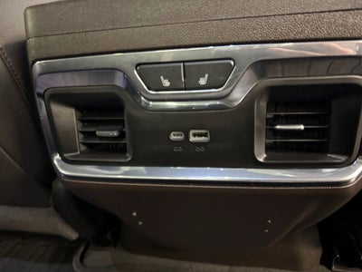 2024 GMC Sierra 3500 HD Denali