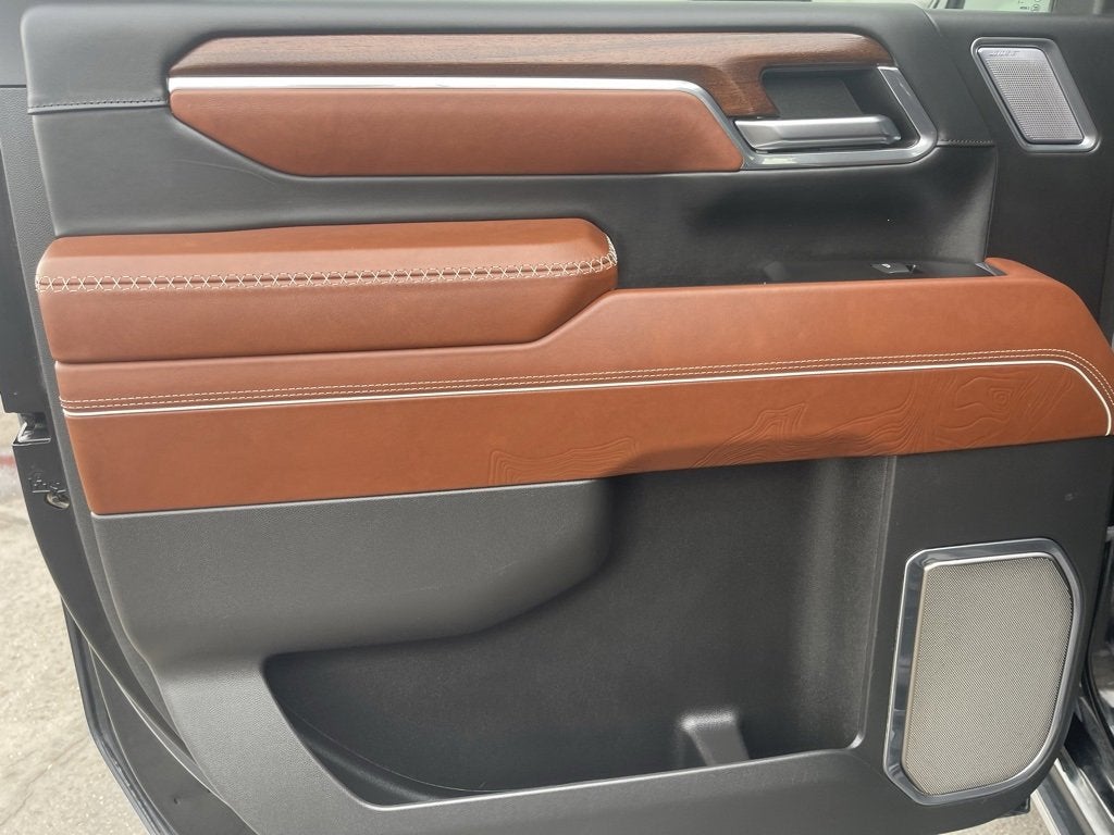 2024 GMC Sierra 3500 HD Denali Ultimate