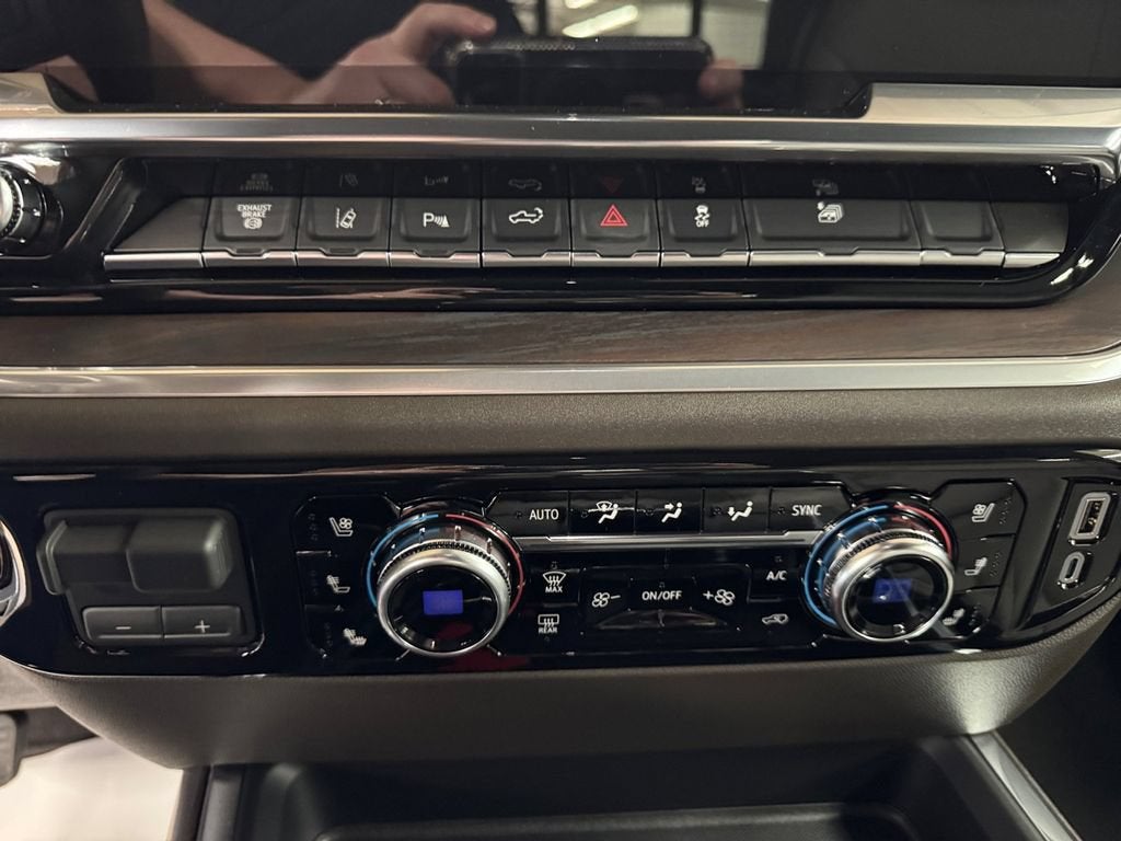 2026 GMC Sierra 3500 HD SLT