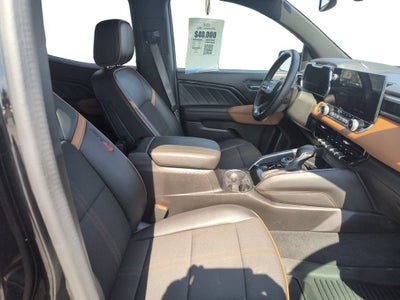 2023 GMC Canyon AT4