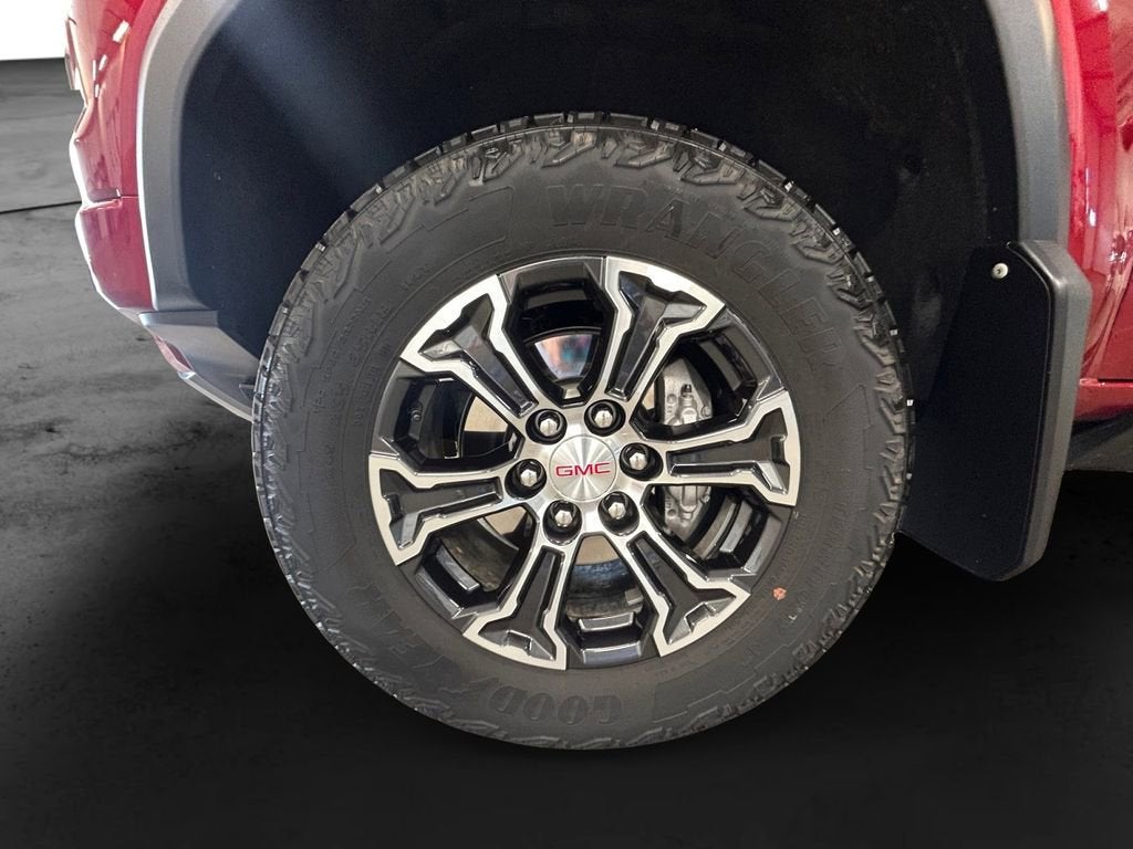 2024 GMC Canyon AT4
