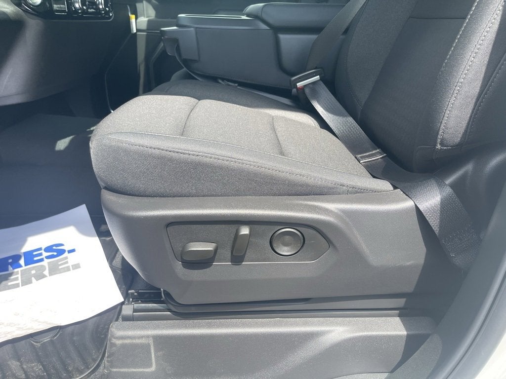 2025 GMC Sierra 1500 SLE