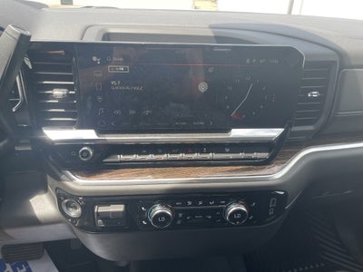 2025 GMC Sierra 1500 SLE