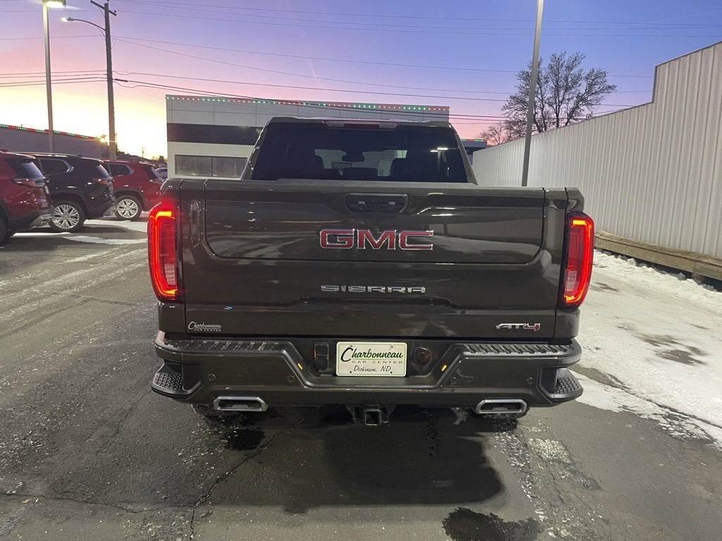 2023 GMC Sierra 1500 AT4