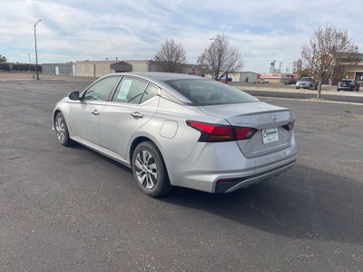 2022 Nissan Altima 2.5 S