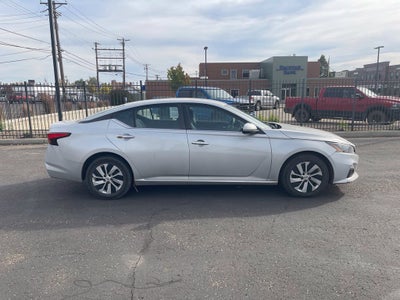 2022 Nissan Altima 2.5 S
