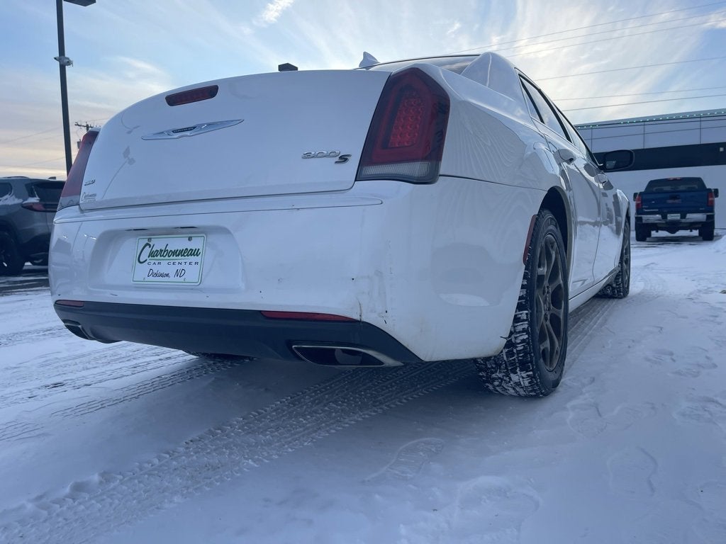 2016 Chrysler 300 300S