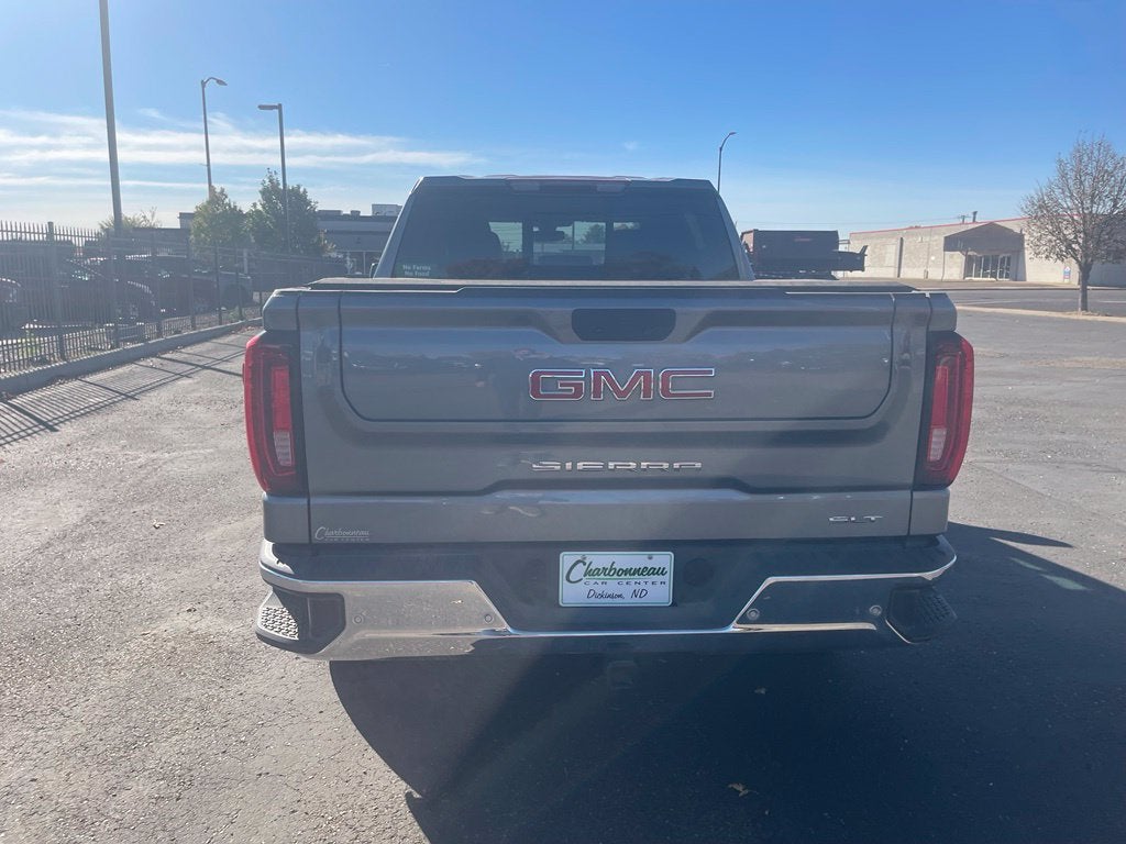 2021 GMC Sierra 1500 SLT