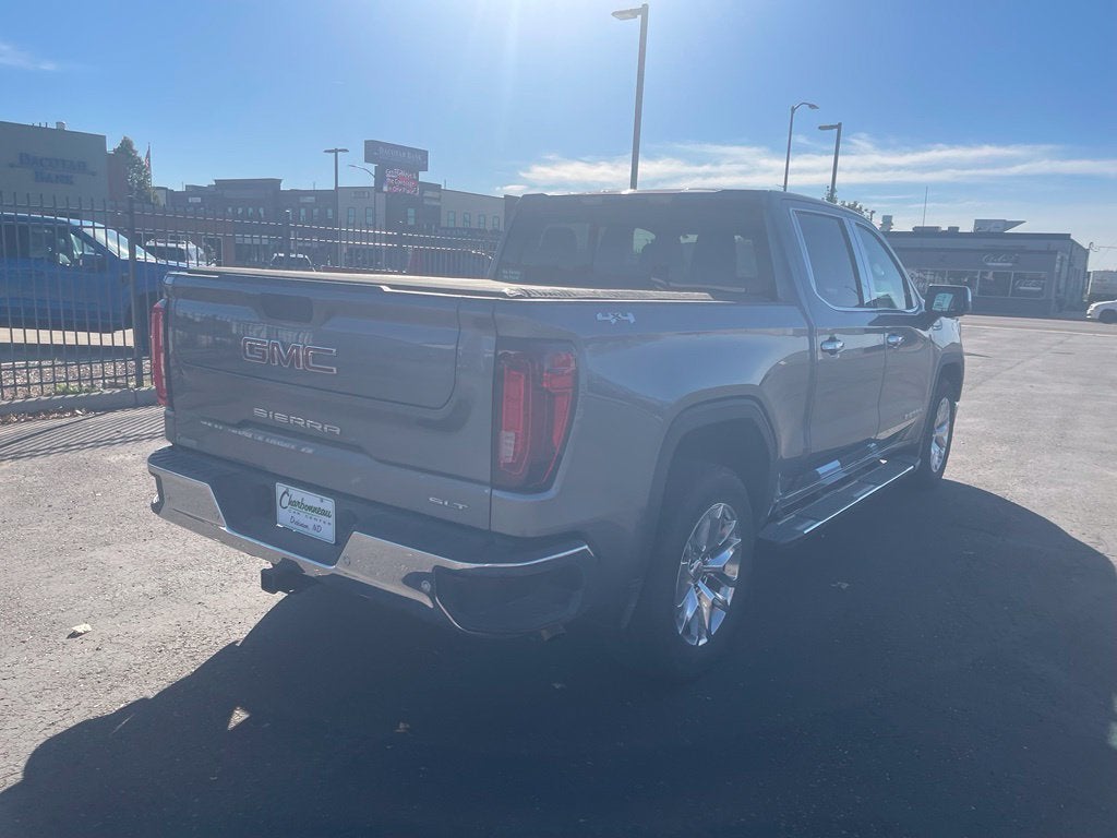 2021 GMC Sierra 1500 SLT