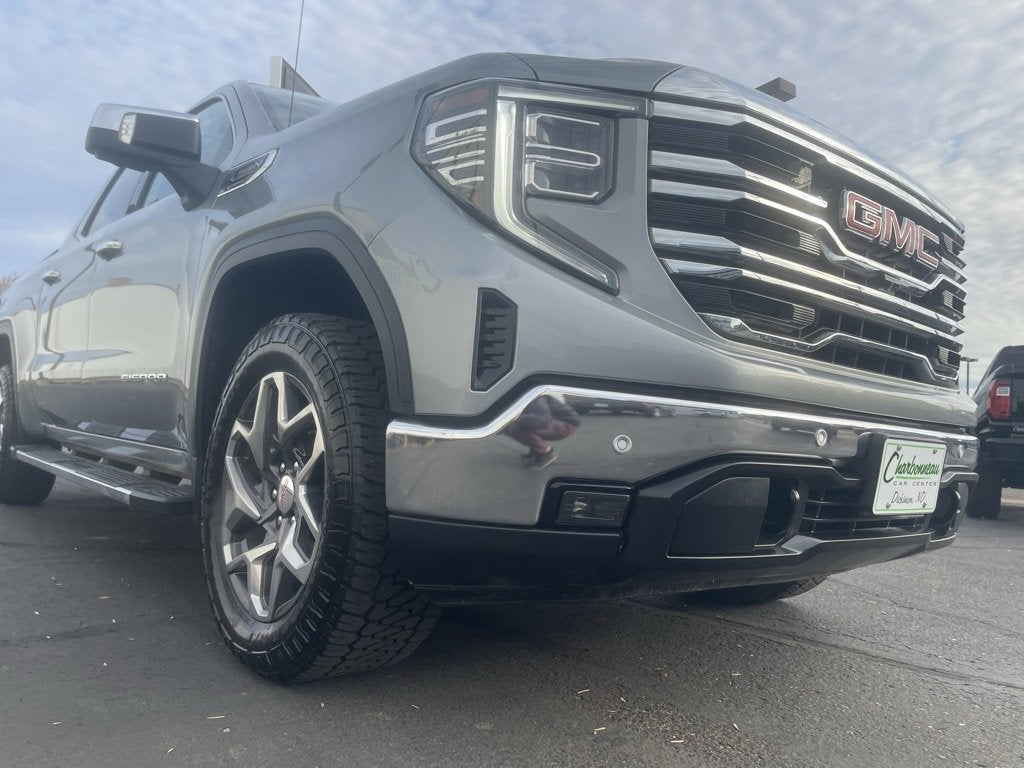 2024 GMC Sierra 1500 SLT
