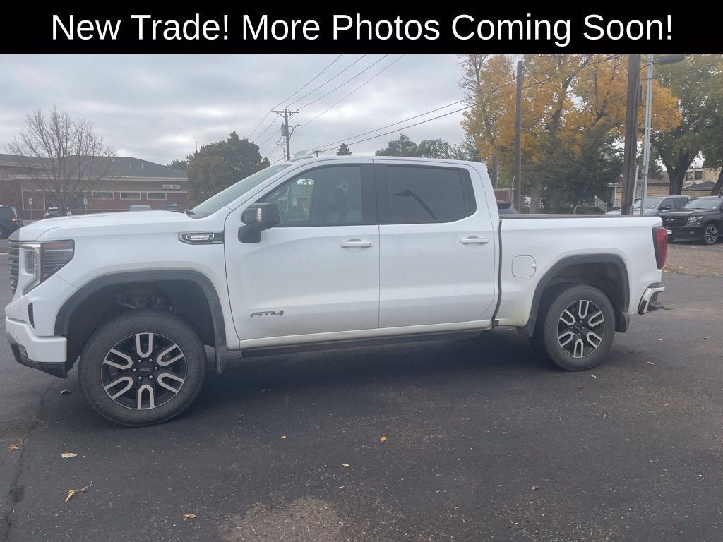 2022 GMC Sierra 1500 AT4