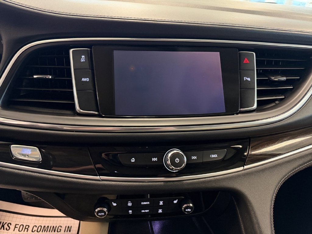 2019 Buick Enclave Essence