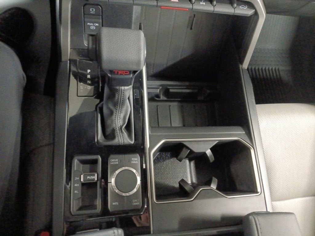 2025 Toyota Tundra 4WD SR