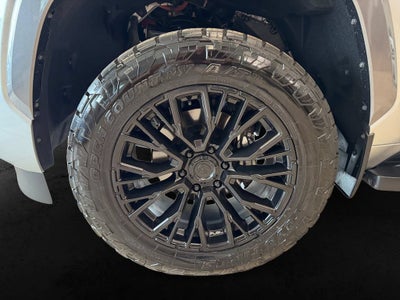 2025 Toyota Sequoia SR5