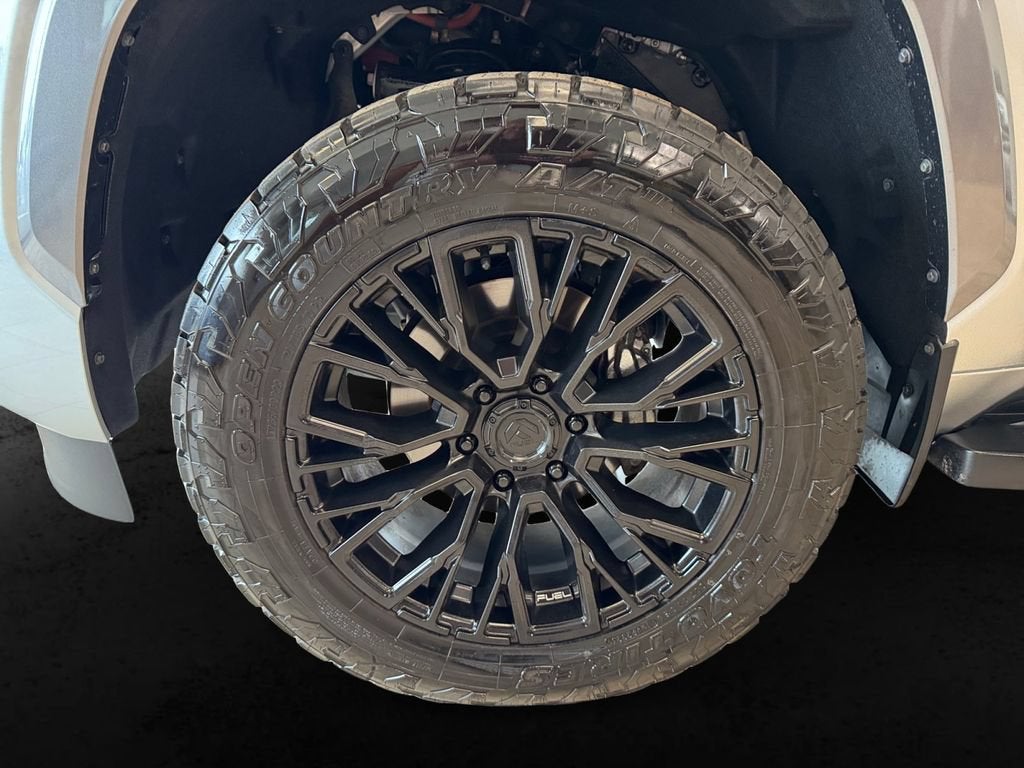 2025 Toyota Sequoia SR5