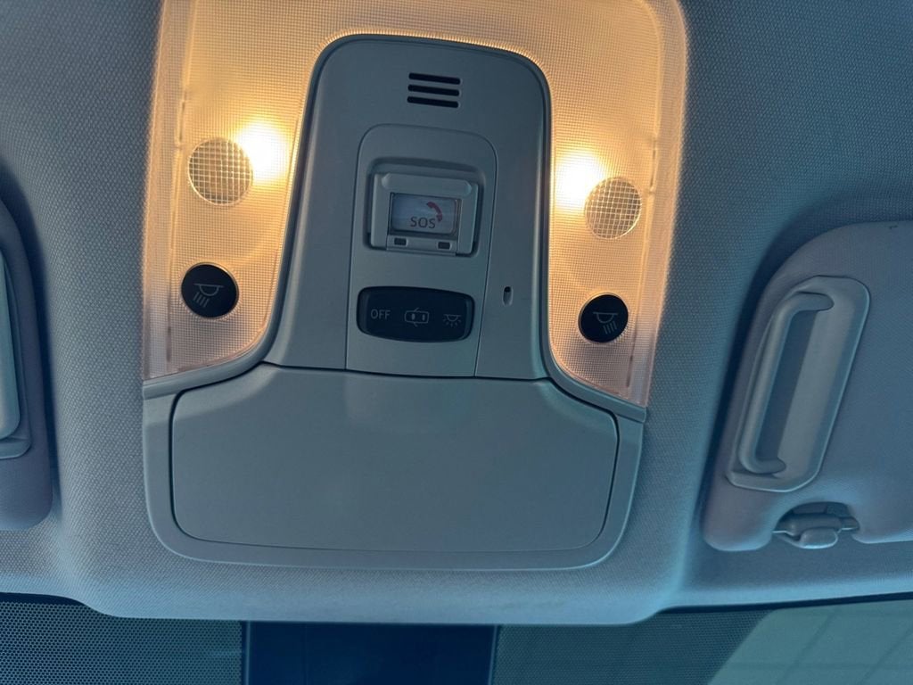 2021 Toyota Prius L Eco