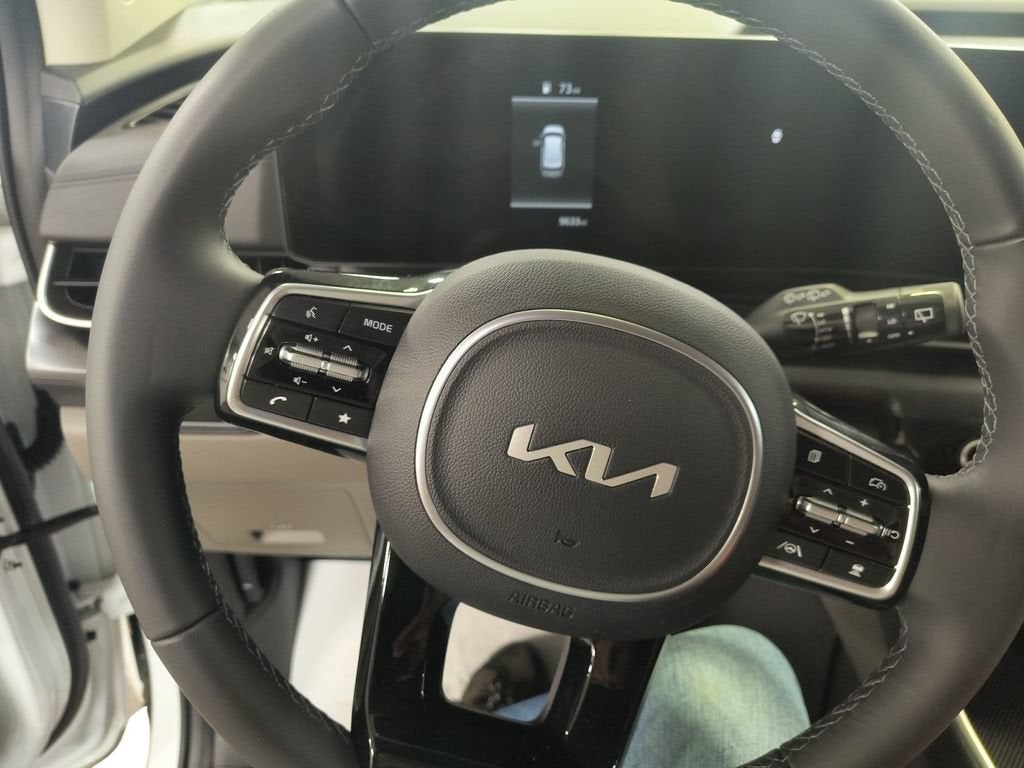 2025 Kia Carnival LXS