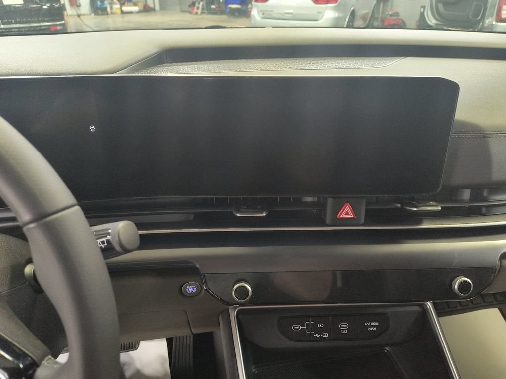 2025 Kia Carnival LXS