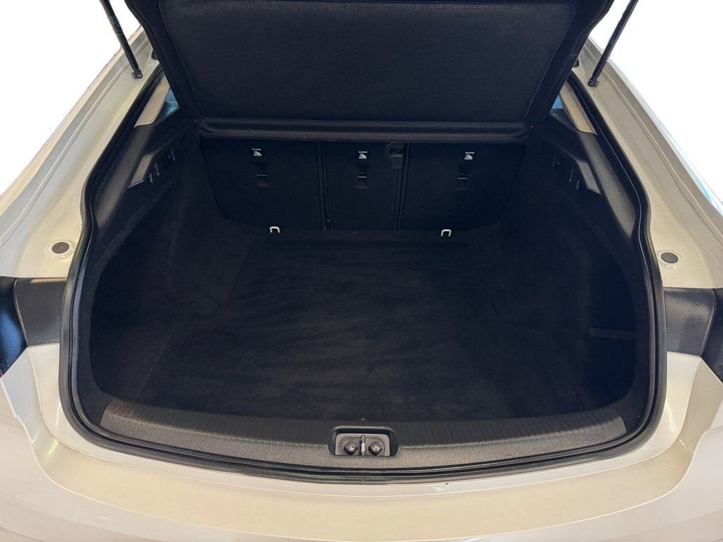 2019 Buick Regal Sportback Essence