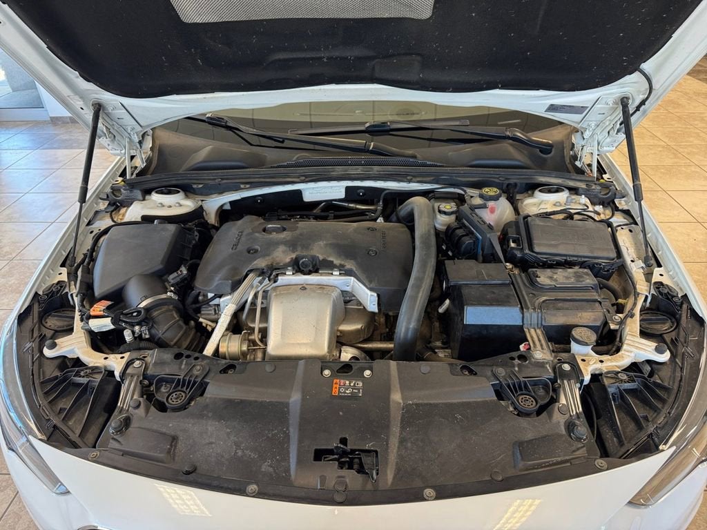 2019 Buick Regal Sportback Essence