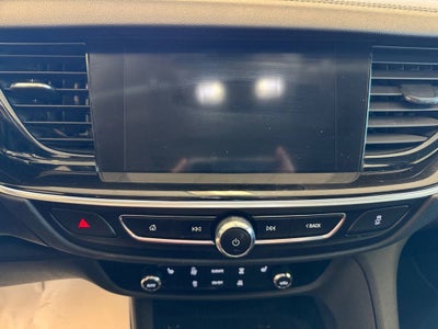 2019 Buick Regal Sportback Essence