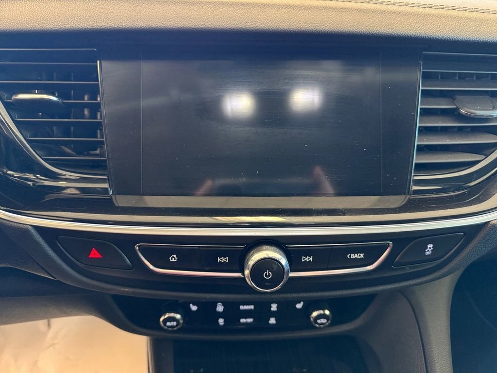 2019 Buick Regal Sportback Essence