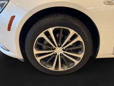 2019 Buick Regal Sportback Essence